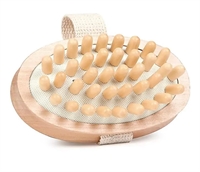 Cellulite massage børste i lyst træ modvirker appelsinhud 